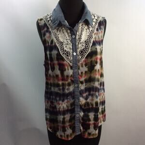 Living Doll Large Button Shirt Sleeveless Lace Yoke